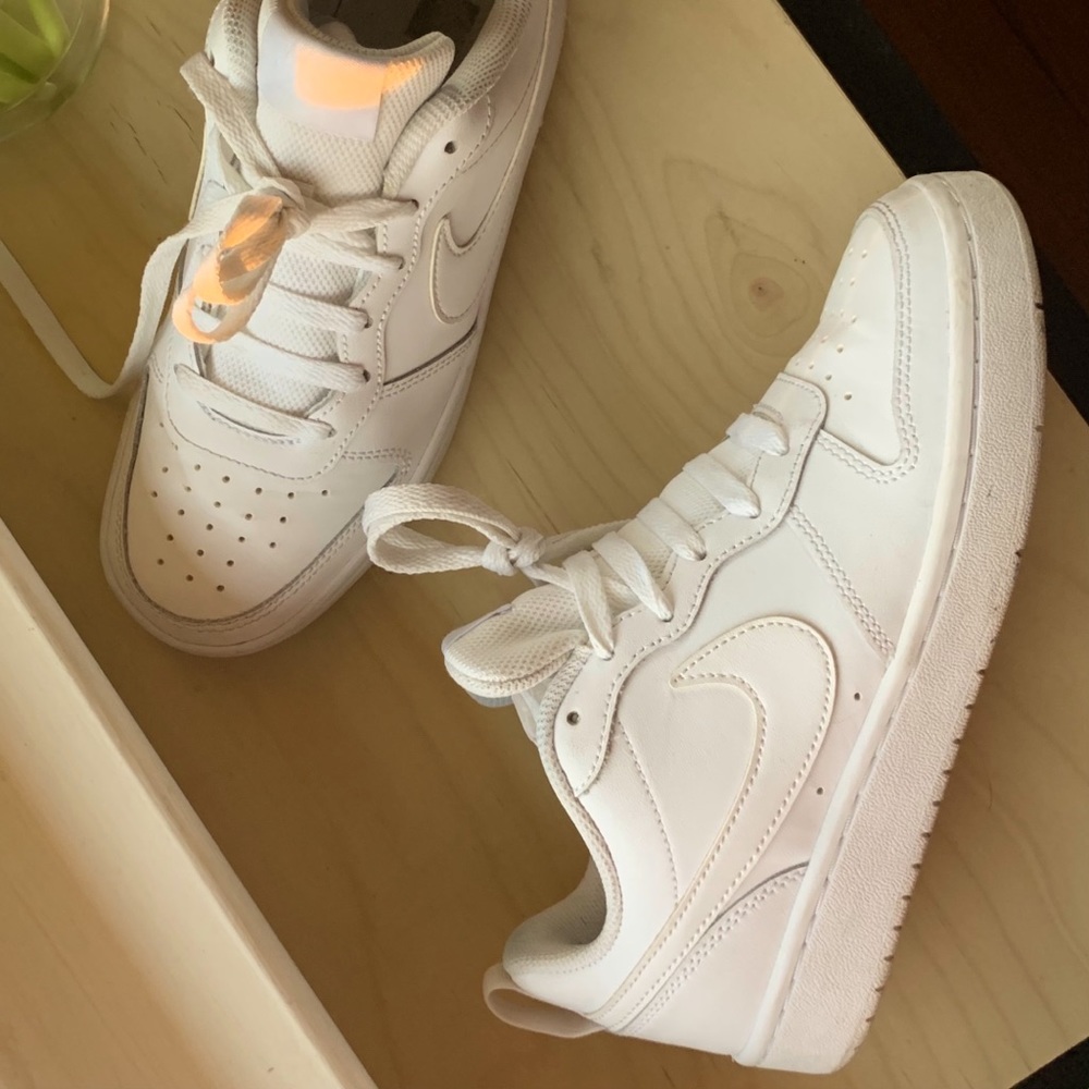 Nike Court Low 2